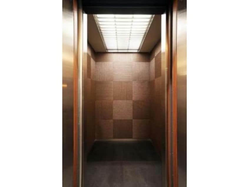  名古屋市営地下鉄桜通線/高岳駅 徒歩3分 8階 築28年