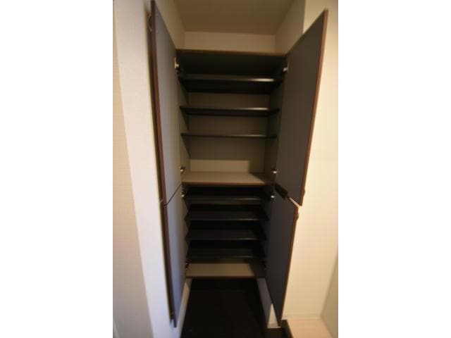  名古屋市営地下鉄桜通線/車道駅 徒歩7分 3階 築8年