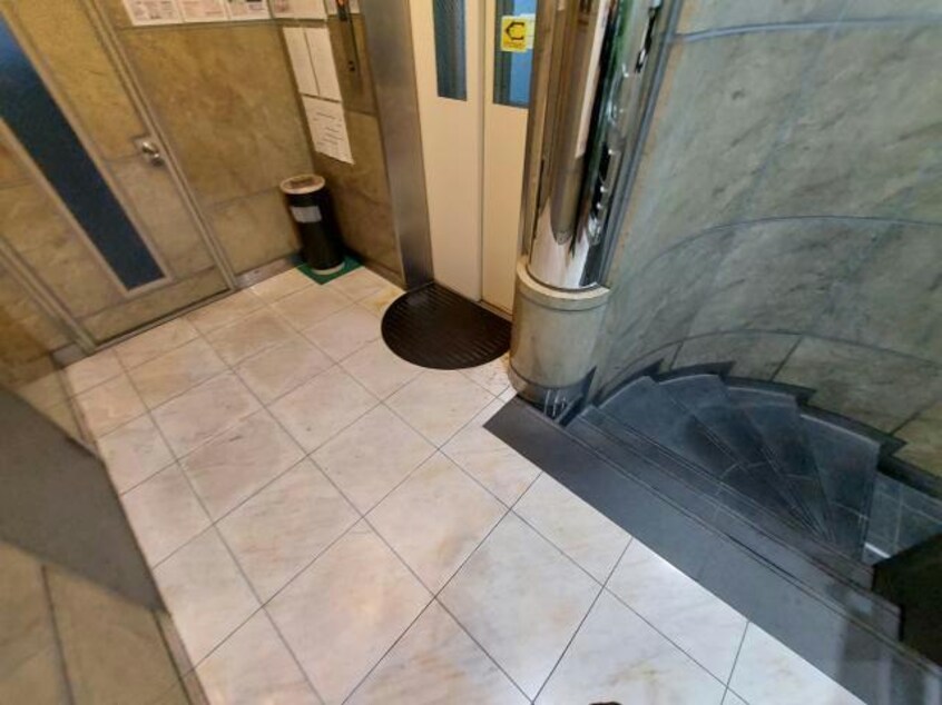  名古屋市営地下鉄名城線/矢場町駅 徒歩8分 6階 築35年