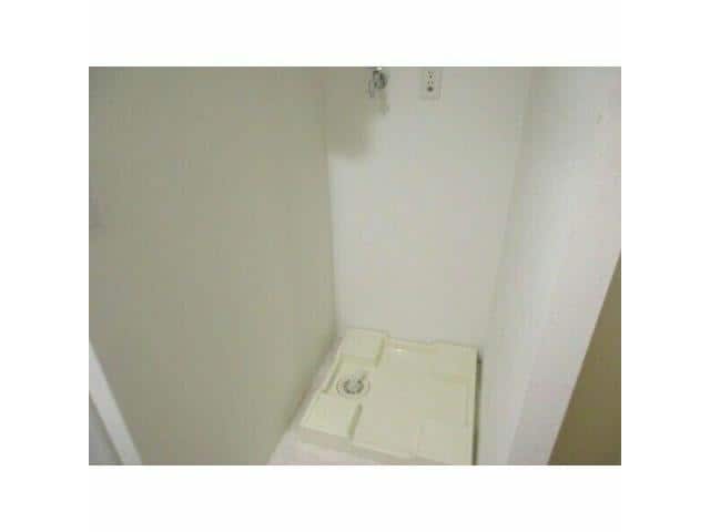  名古屋市営地下鉄鶴舞線/鶴舞駅 徒歩10分 8階 築39年