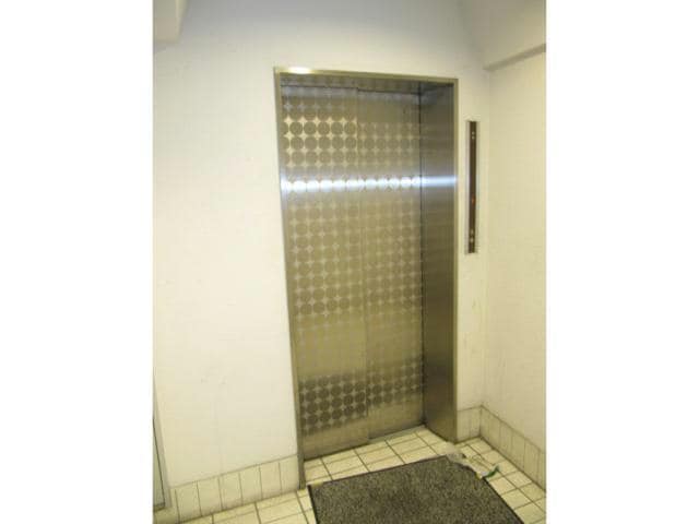  名古屋市営地下鉄鶴舞線/鶴舞駅 徒歩10分 5階 築39年