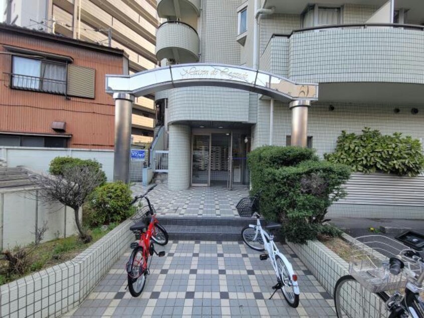  名古屋市営地下鉄東山線/新栄町駅 徒歩8分 4階 築34年