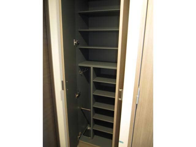  名古屋市営地下鉄桜通線/丸の内駅 徒歩3分 14階 築12年