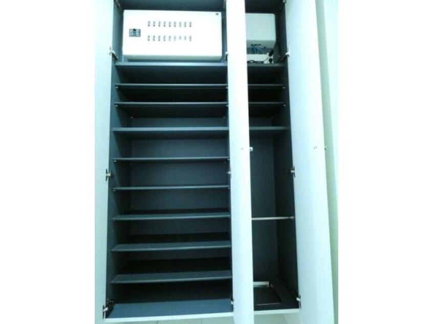  名古屋市営地下鉄東山線/新栄町駅 徒歩2分 11-12階 築19年