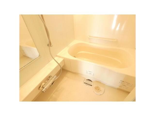  名古屋市営地下鉄東山線/新栄町駅 徒歩2分 4-5階 築19年