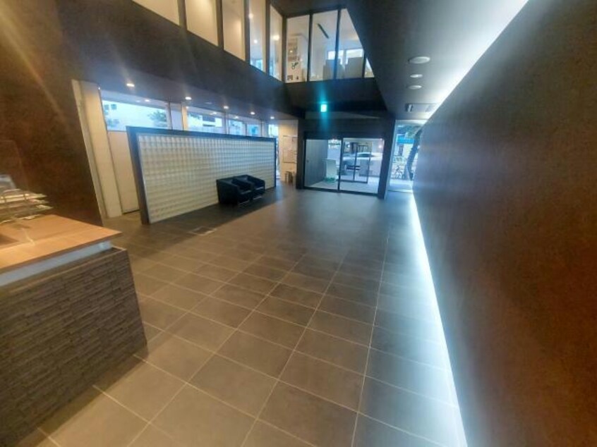  名古屋市営地下鉄東山線/新栄町駅 徒歩2分 8階 築19年