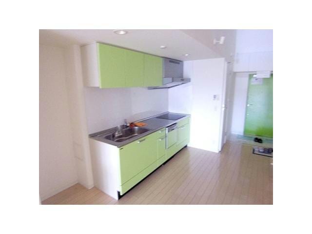  名古屋市営地下鉄東山線/新栄町駅 徒歩2分 4-5階 築19年