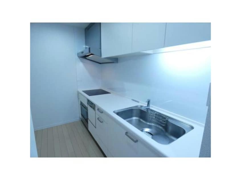  名古屋市営地下鉄東山線/新栄町駅 徒歩2分 11-12階 築19年