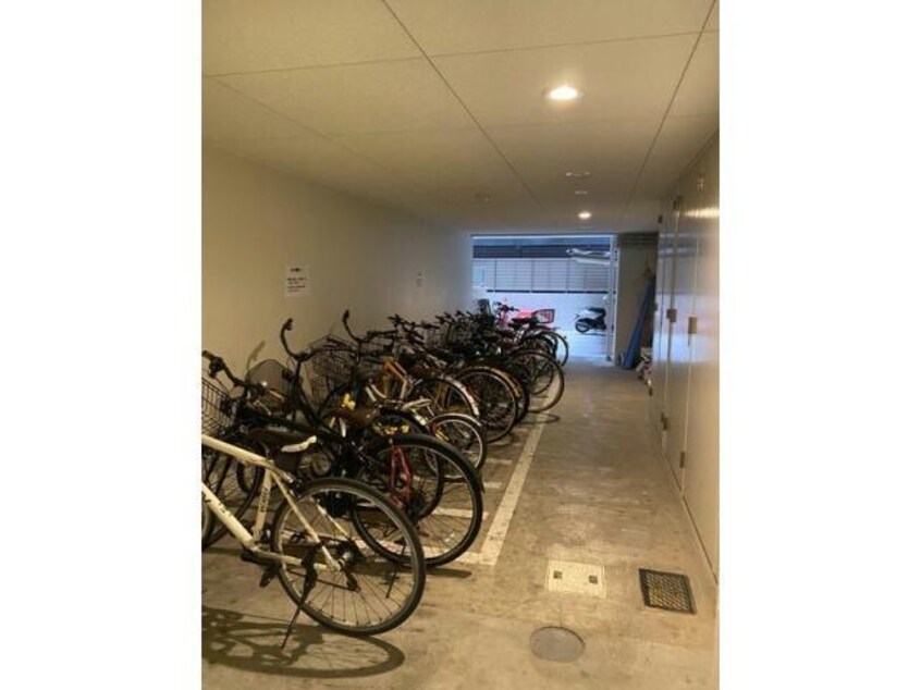  名古屋市営地下鉄鶴舞線/丸の内駅 徒歩3分 5階 築17年