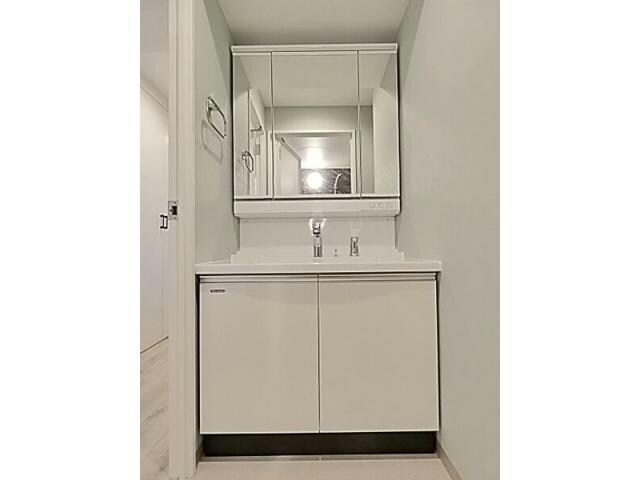  名古屋市営地下鉄名城線/久屋大通駅 徒歩3分 4階 築3年