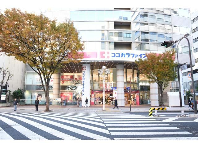 ココカラファイン栄大津通店(ドラッグストア)まで356m フィーブル・サカエ