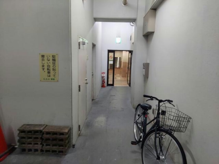  名古屋市営地下鉄名城線/矢場町駅 徒歩6分 8階 築23年