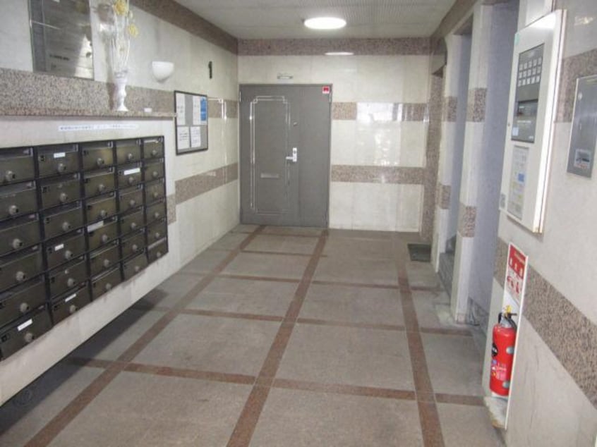  名古屋市営地下鉄東山線/新栄町駅 徒歩5分 7階 築34年