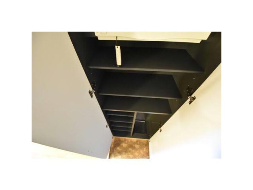  名古屋市営地下鉄桜通線/丸の内駅 徒歩2分 4階 築22年