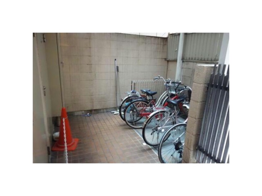  名古屋市営地下鉄桜通線/丸の内駅 徒歩2分 10階 築40年