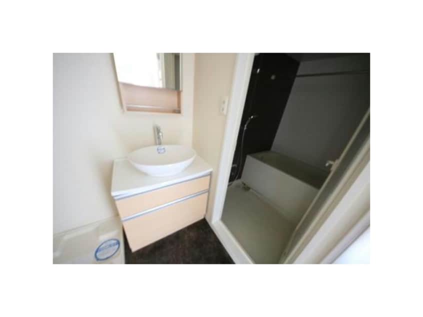  名古屋市営地下鉄桜通線/車道駅 徒歩1分 10階 築17年