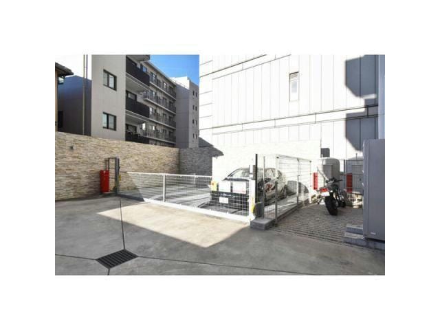  名古屋市営地下鉄鶴舞線/鶴舞駅 徒歩8分 2階 築8年