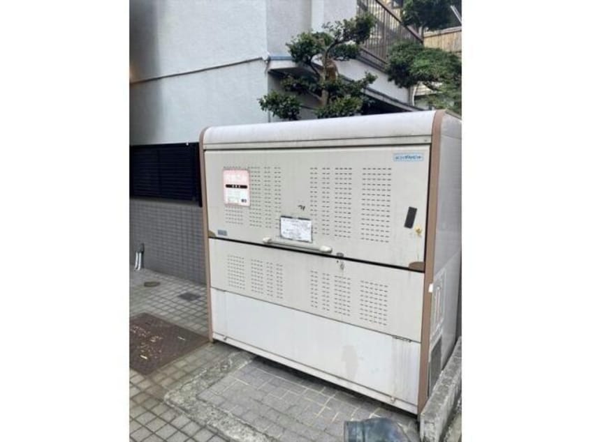  名古屋市営地下鉄東山線/新栄町駅 徒歩5分 9階 築28年