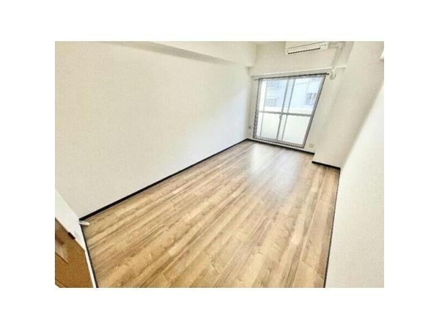  名古屋市営地下鉄東山線/新栄町駅 徒歩5分 9階 築28年