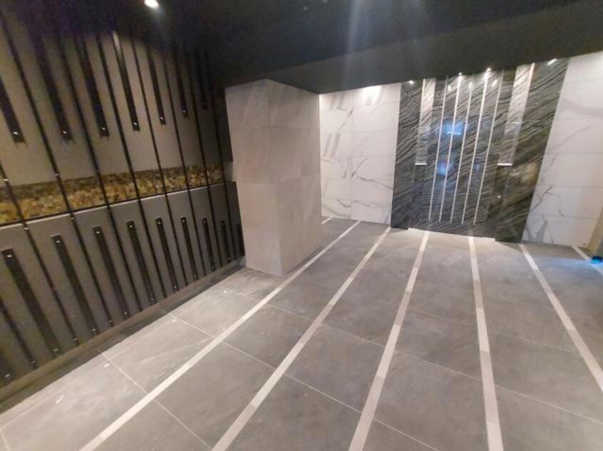  名古屋市営地下鉄東山線/新栄町駅 徒歩7分 10階 築2年