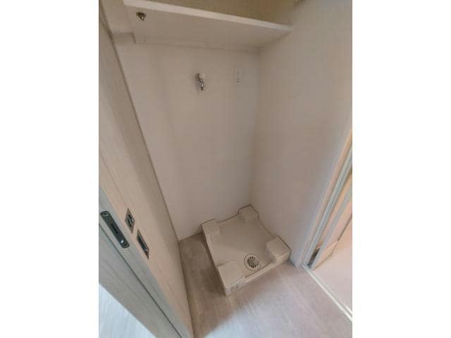  名古屋市営地下鉄東山線/新栄町駅 徒歩7分 8階 築2年