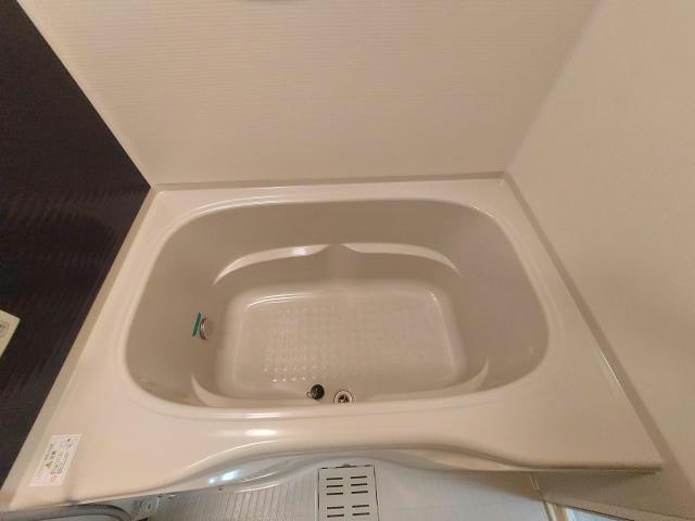  名古屋市営地下鉄東山線/新栄町駅 徒歩7分 8階 築2年