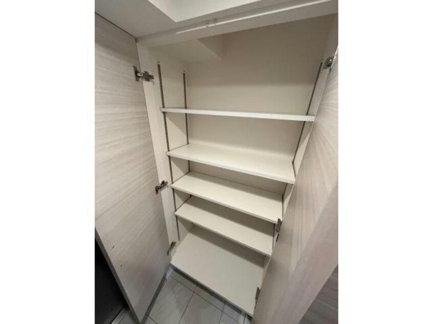  名古屋市営地下鉄桜通線/丸の内駅 徒歩5分 5階 築3年