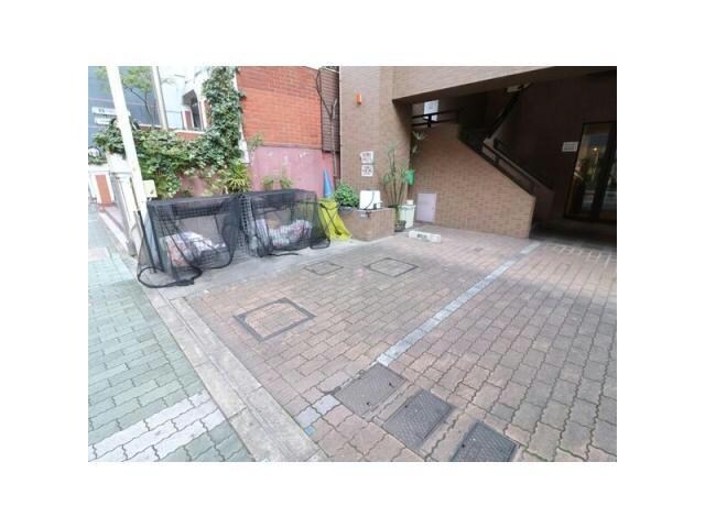  名古屋市営地下鉄名城線/矢場町駅 徒歩8分 3階 築27年