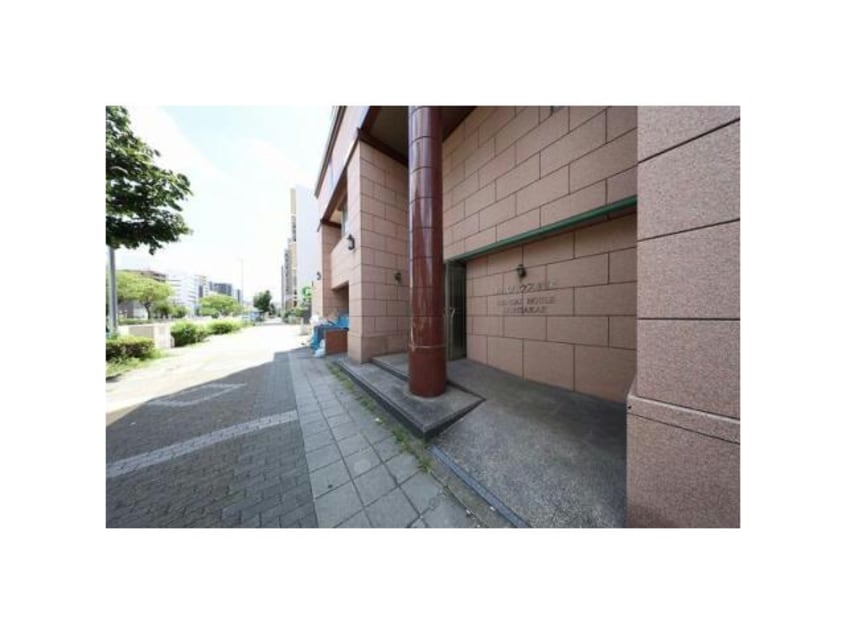  名古屋市営地下鉄東山線/新栄町駅 徒歩8分 4階 築24年