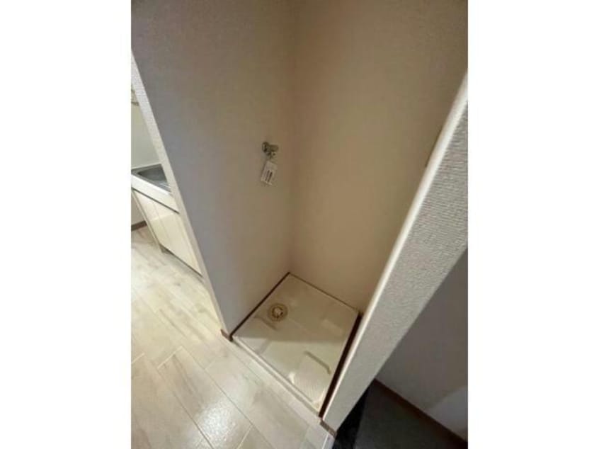  名古屋市営地下鉄東山線/新栄町駅 徒歩8分 4階 築24年