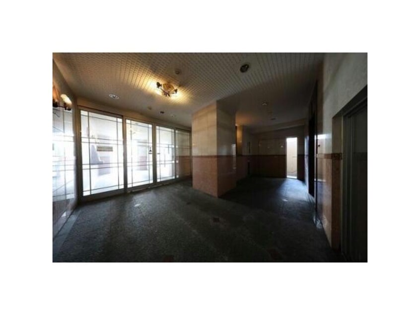  名古屋市営地下鉄東山線/新栄町駅 徒歩8分 4階 築24年