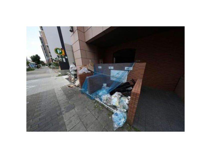  名古屋市営地下鉄東山線/新栄町駅 徒歩8分 4階 築24年