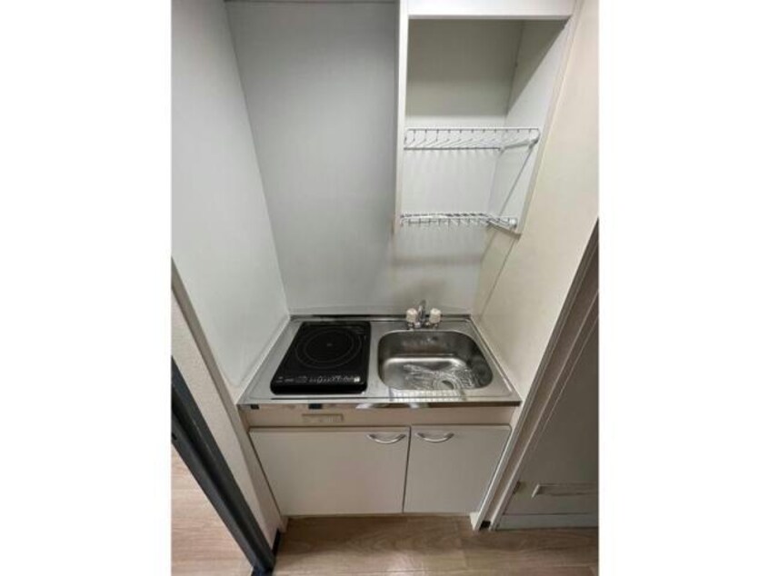  名古屋市営地下鉄東山線/新栄町駅 徒歩11分 3階 築34年