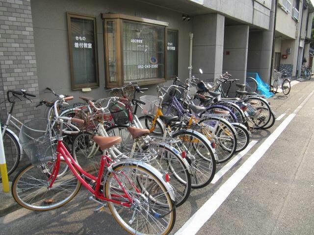  名古屋市営地下鉄東山線/新栄町駅 徒歩11分 3階 築34年