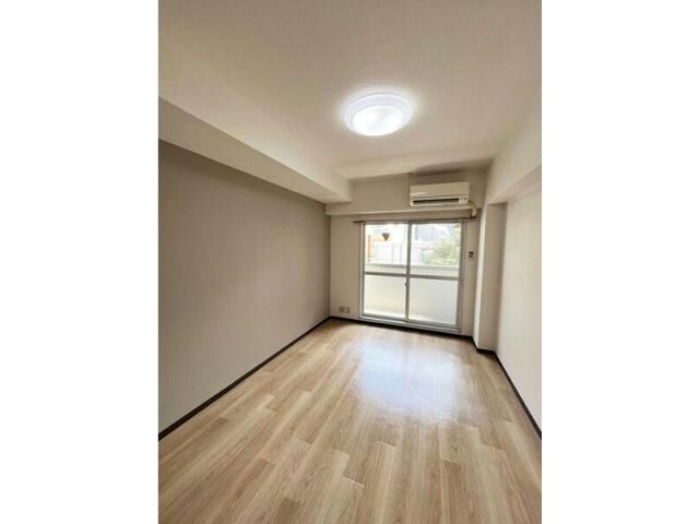  名古屋市営地下鉄東山線/新栄町駅 徒歩11分 3階 築34年