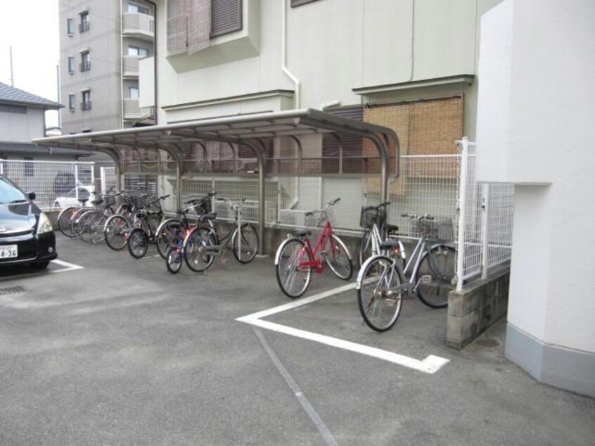  名古屋市営地下鉄桜通線/車道駅 徒歩5分 4階 築34年