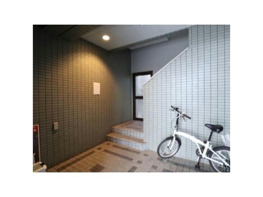  名古屋市営地下鉄東山線/新栄町駅 徒歩6分 3階 築26年