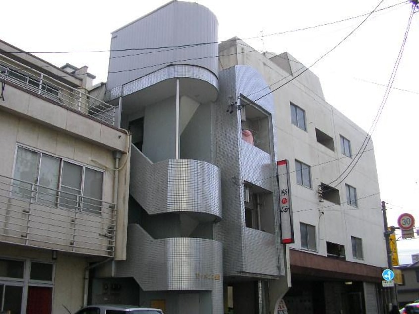  名古屋市営地下鉄桜通線/車道駅 徒歩7分 2階 築38年