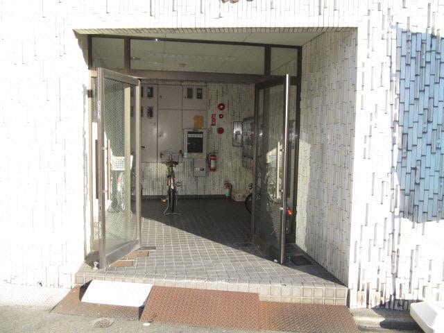  パーク泉