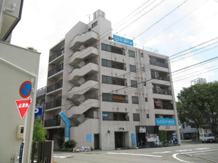  パーク泉