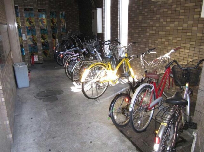  名古屋市営地下鉄名城線/矢場町駅 徒歩9分 9階 築28年