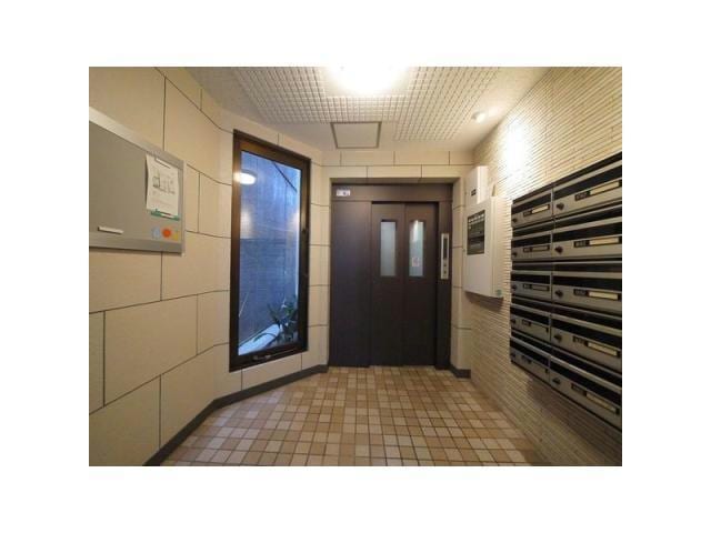  名古屋市営地下鉄名城線/矢場町駅 徒歩6分 5階 築37年