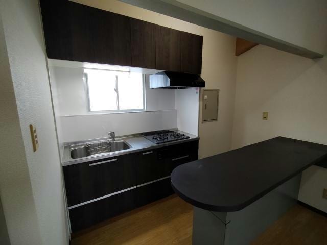  名古屋市営地下鉄東山線/新栄町駅 徒歩9分 4階 築35年