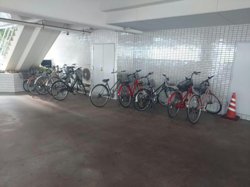  名古屋市営地下鉄名城線/矢場町駅 徒歩4分 4階 築39年