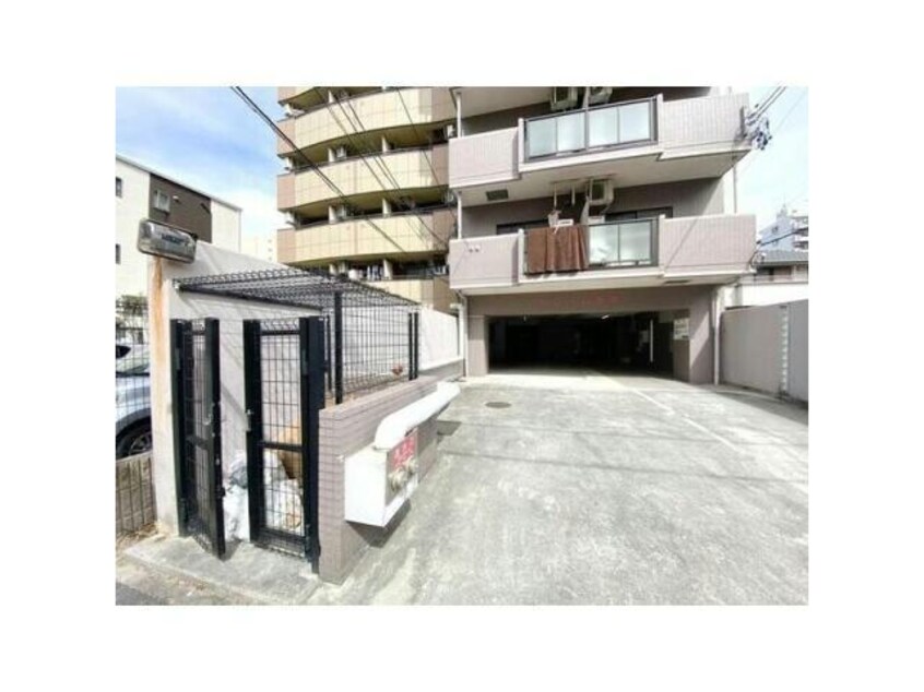  名古屋市営地下鉄鶴舞線/鶴舞駅 徒歩10分 7階 築27年