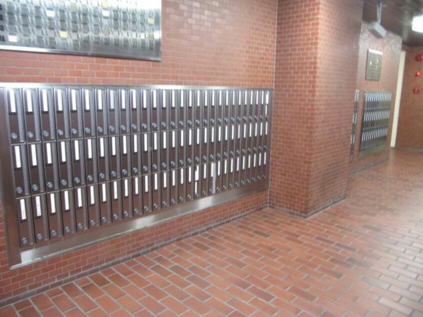  名古屋市営地下鉄名城線/久屋大通駅 徒歩2分 3階 築44年