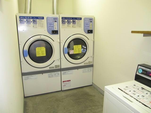  名古屋市営地下鉄名城線/久屋大通駅 徒歩2分 3階 築45年