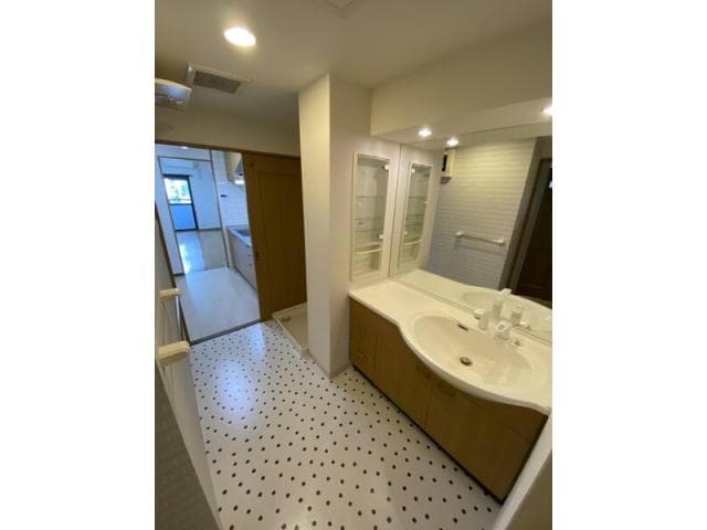  名古屋市営地下鉄桜通線/高岳駅 徒歩4分 5階 築28年