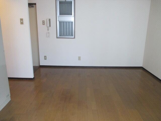  名古屋市営地下鉄東山線/新栄町駅 徒歩5分 7階 築37年