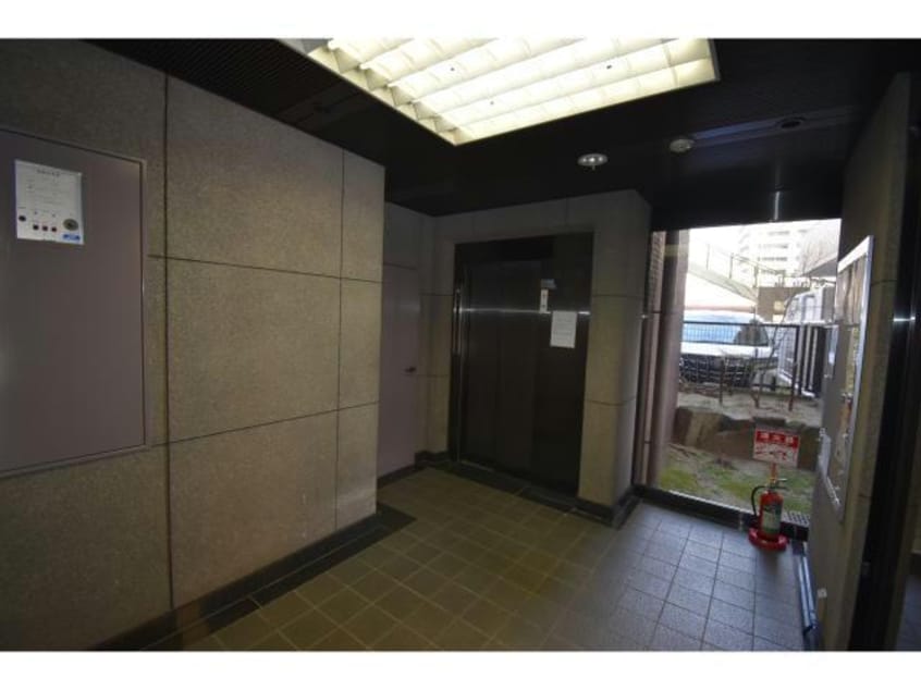  名古屋市営地下鉄名城線/大曽根駅 徒歩11分 9階 築32年